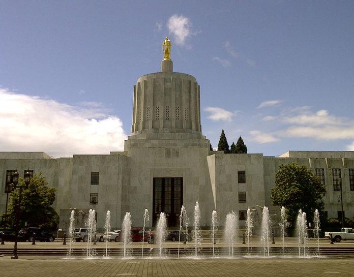 oregon_state_capitol-696x545.jpg