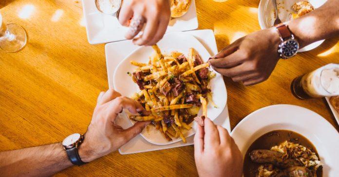 Paddys_irish_poutine.jpeg