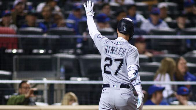 Winker-678x381.jpg