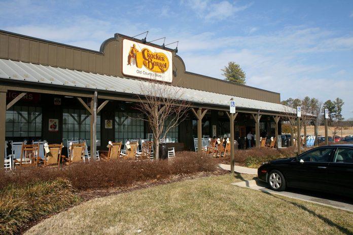 1280px-2011-01-28_Cracker_Barrel_in_Morrisville_NC.jpg