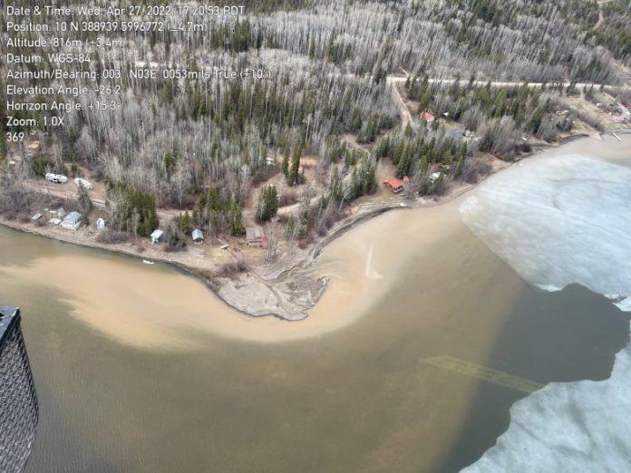 theodolite-2022-04-27-17-21-11-001133-cgl-pipeline-plume.JPG