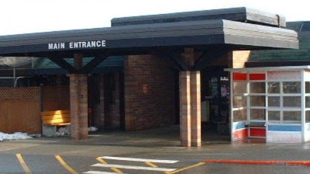 saanich-peninsula-hospital.jpeg
