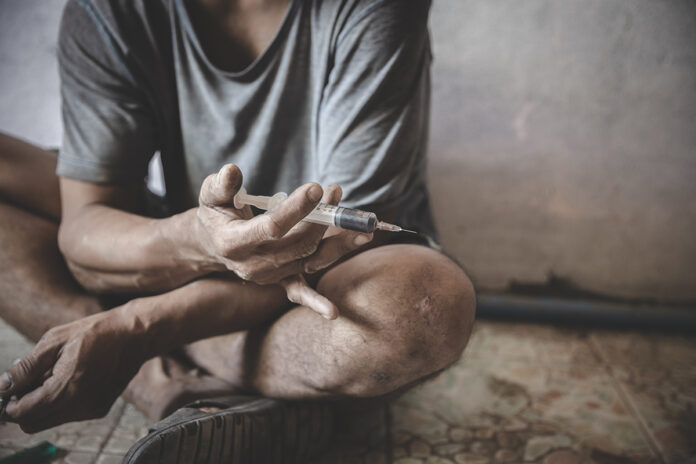 drug-addict-696x464.jpg