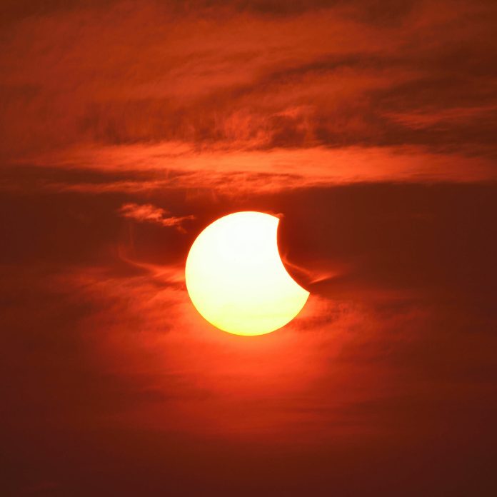 partial-solar-eclipse-Warachai-Krengwirat-shutterstock_579679159_fnqgjg.jpg