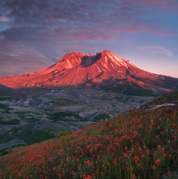 Michel-Blada-mt-st-helens-shutterstock_1280480383_eilush.jpg