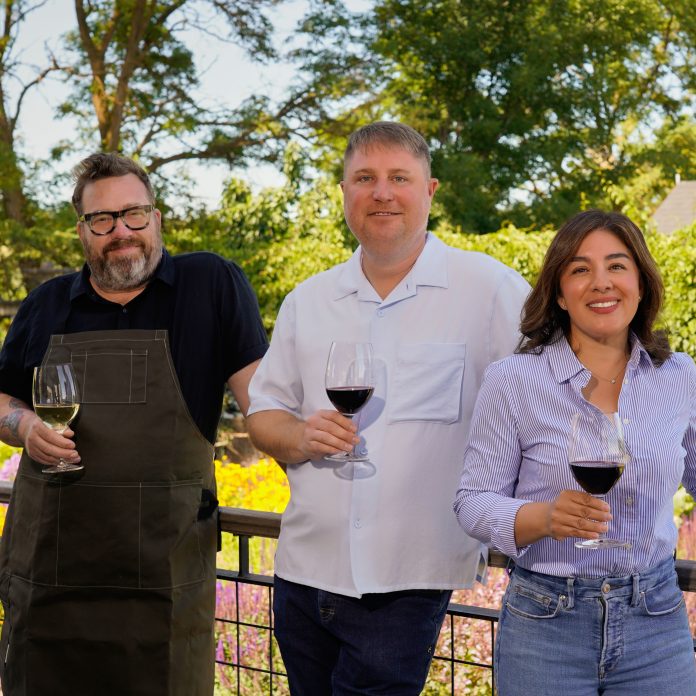 L-R-Mike_Easton-Dan_Wampfler-Amy_Alvarez-Wampfler_s5csms.jpg