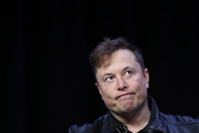 elon-musk-satellite-conference-800x533.jpg
