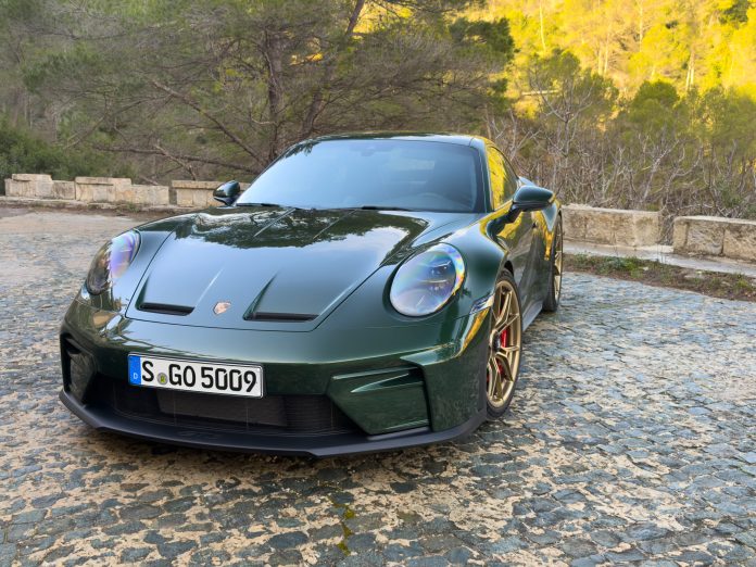 2025-Porsche-911-GT3-first-drive-4-scaled.jpg