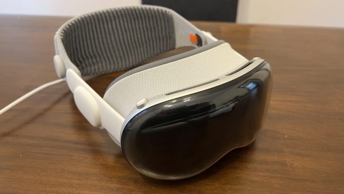 Vision-Pro-HMD-1152x648.jpeg