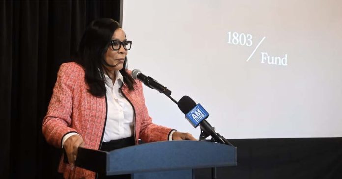 loretta-smith.jpg