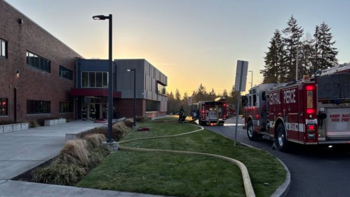 puyallupschoolfire2.jpg
